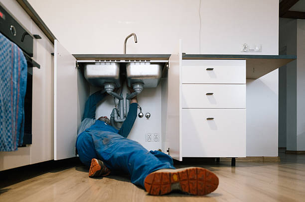 Professional Leak Detection technician working in Nanty Glo, PA